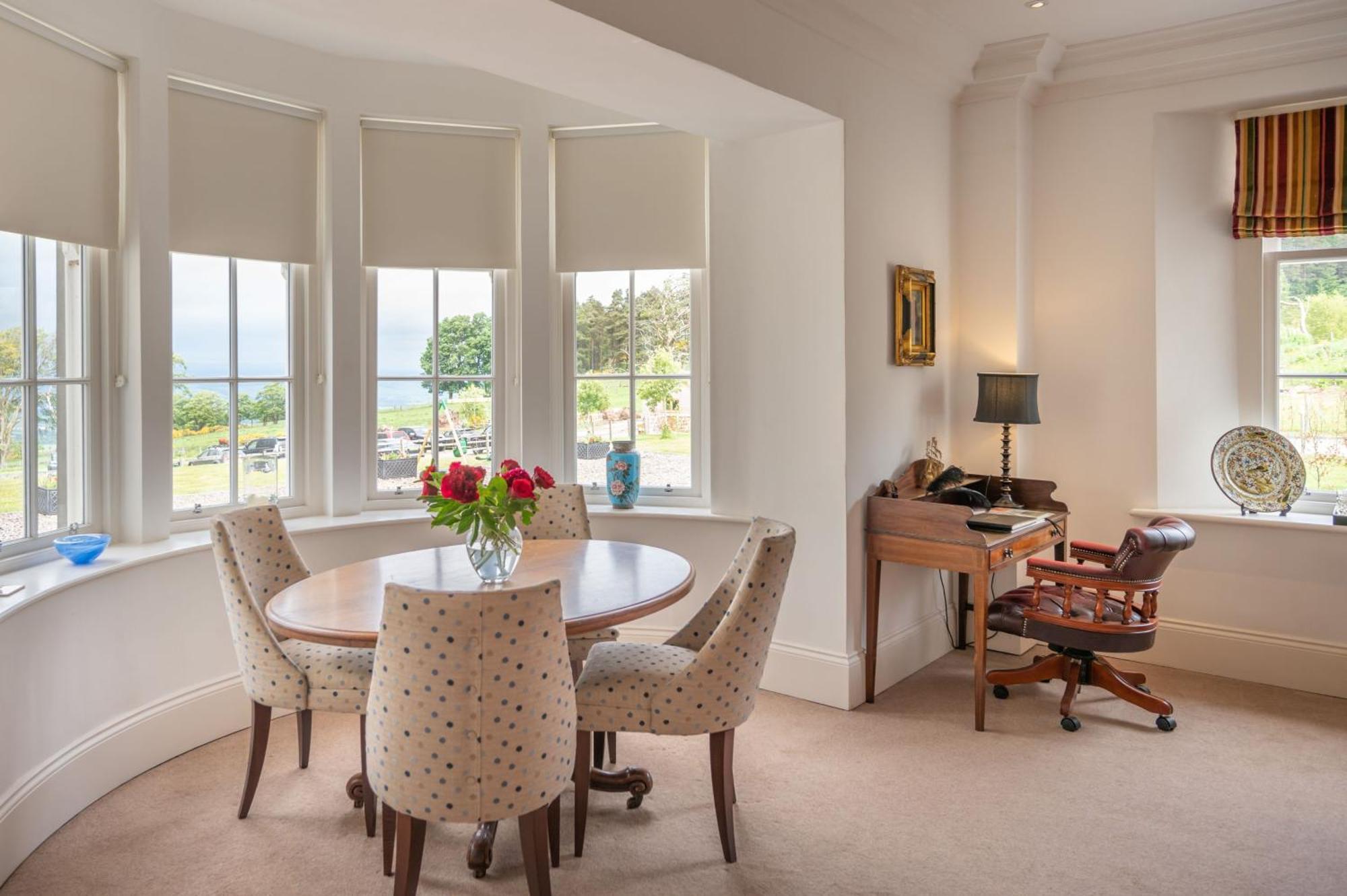 Alexander House 18 - East Wing - Self Catering Villa Auchterarder Bagian luar foto